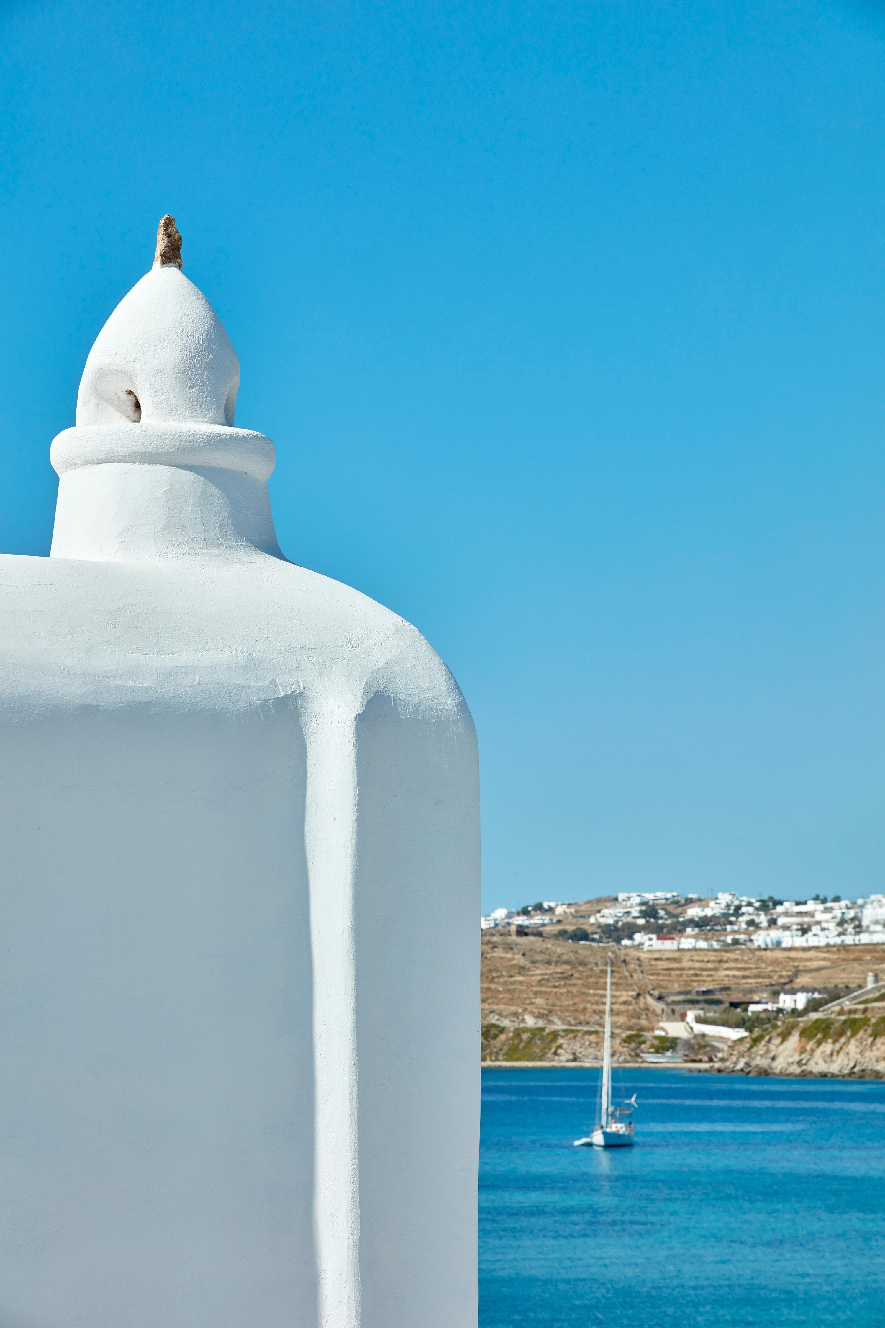Mykonos Waves House & Aparthotel 4*
